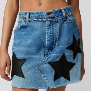 Brand New at an Outfitters rhinestone women’s skinny belt